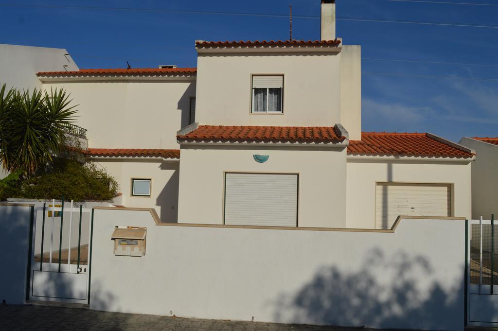 Ricardo Holidays At Nazaré Exterior photo